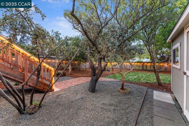 951 Yuba St, Richmond, CA 94805