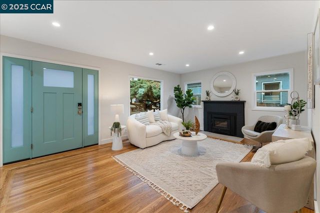 951 Yuba St, Richmond, CA 94805