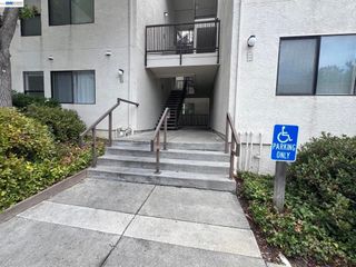 21239 Gary Dr 202E, Hayward, CA 94546