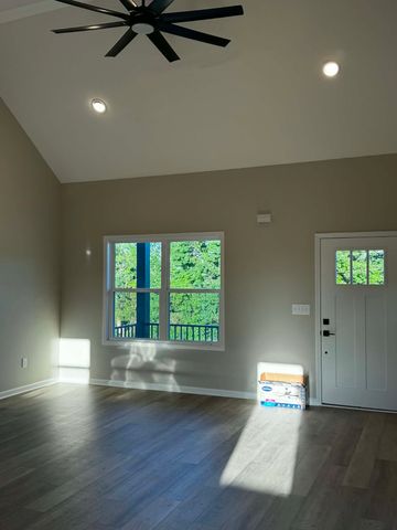753 Annie Hollow Road, Westmoreland, TN 37186