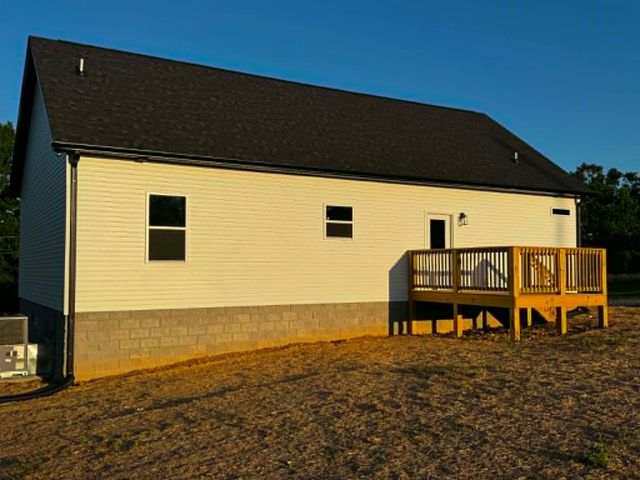 753 Annie Hollow Road, Westmoreland, TN 37186