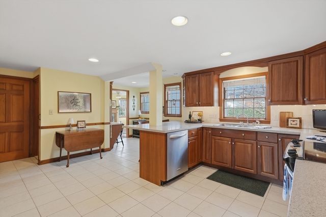 16 Cheswick Road, Arlington, MA 02474