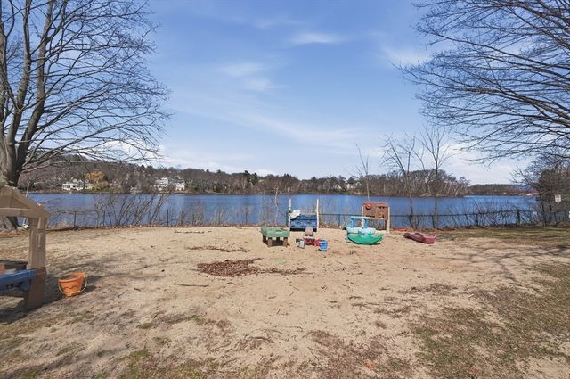 16 Cheswick Road, Arlington, MA 02474