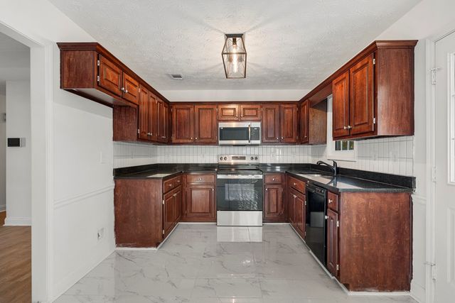 640 Builder Drive, Phenix City, AL 36869