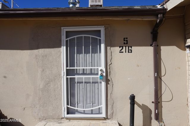 216 N CANYON Drive, Sierra Vista, AZ 85635