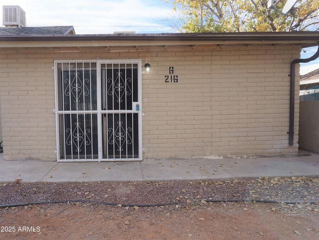216 N CANYON Drive, Sierra Vista, AZ 85635