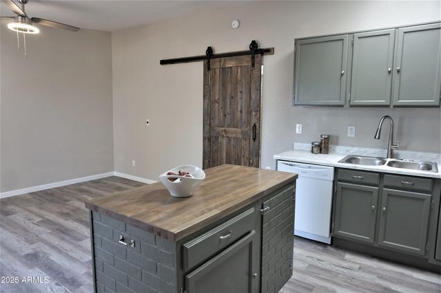 216 N CANYON Drive, Sierra Vista, AZ 85635