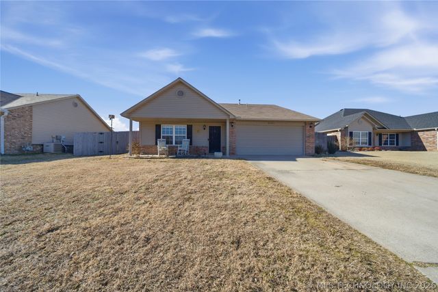 8662 S 262nd East Avenue, Broken Arrow, OK 74014