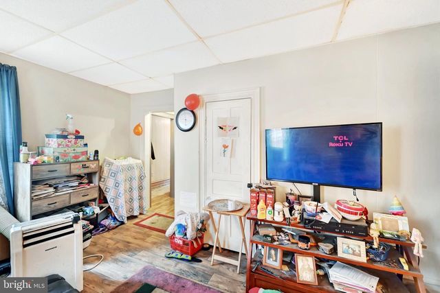 320 SPRING AVE, Hanover, PA 17331