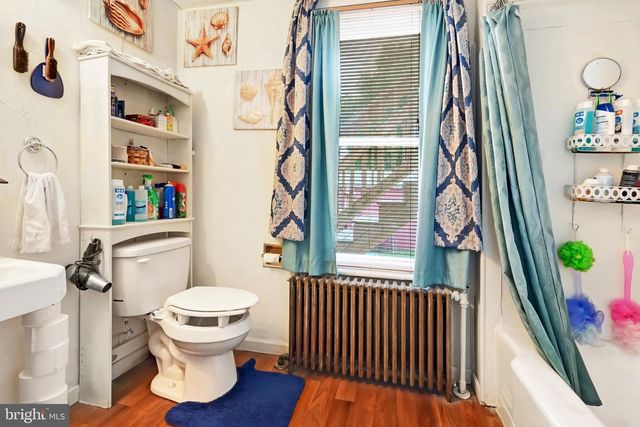 320 SPRING AVE, Hanover, PA 17331