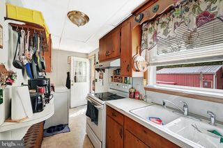 320 SPRING AVE, Hanover, PA 17331