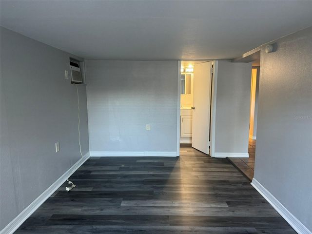 3105 S CRYSTAL LAKE DRIVE, Orlando, FL 32806