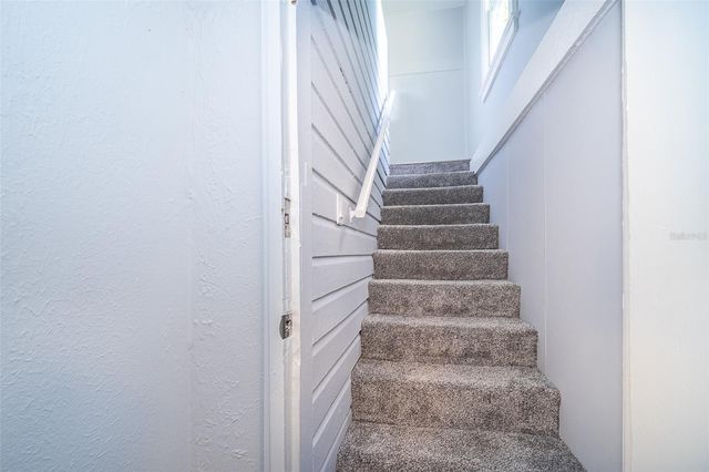 3105 S CRYSTAL LAKE DRIVE, Orlando, FL 32806