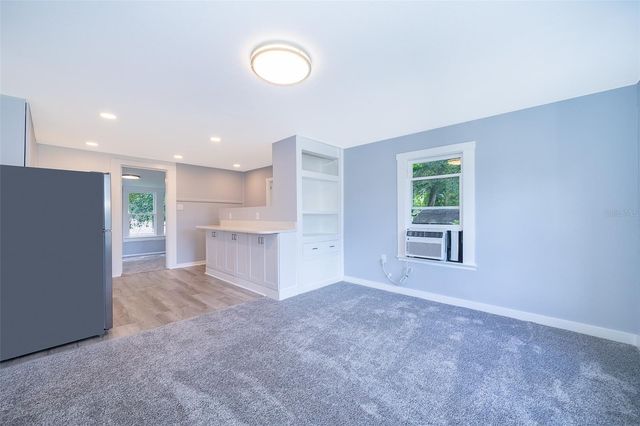 3105 S CRYSTAL LAKE DRIVE, Orlando, FL 32806