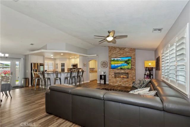 18155 Dunkirk, Hesperia, CA 92345