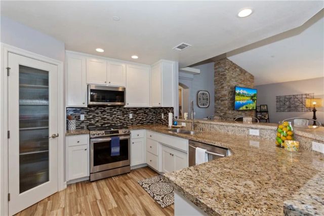 18155 Dunkirk, Hesperia, CA 92345