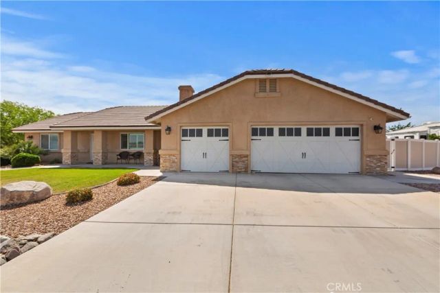 18155 Dunkirk, Hesperia, CA 92345