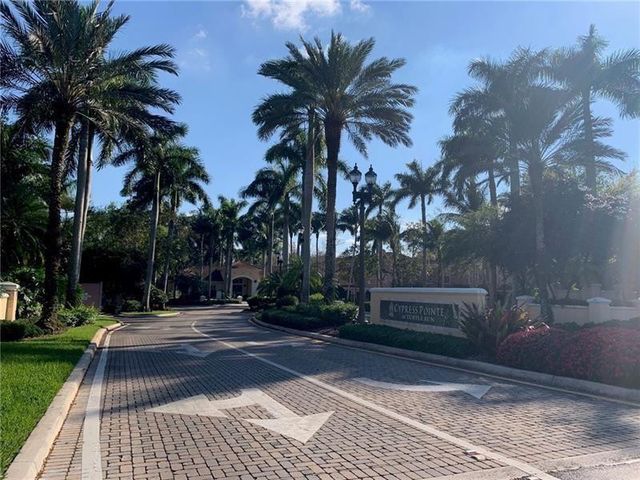 6942 W Sample Road 6942, Coral Springs, FL 33067