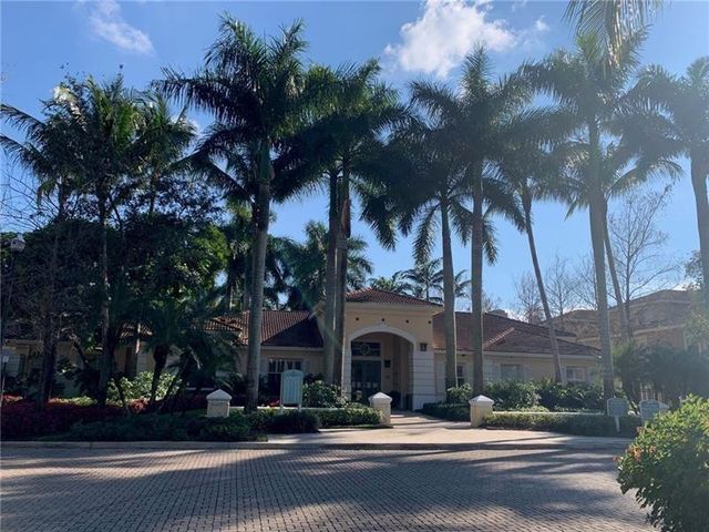 6942 W Sample Road 6942, Coral Springs, FL 33067