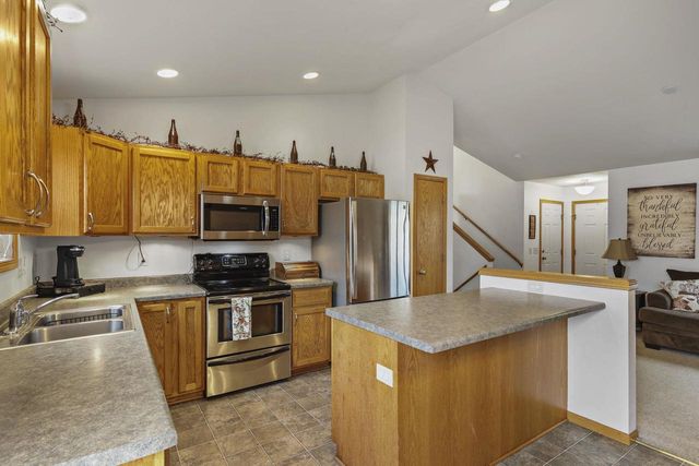 3637 Turning Leaf Drive, Madison, WI 53719