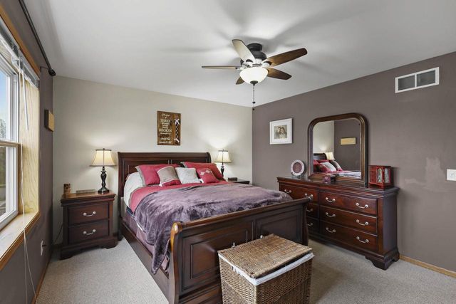 3637 Turning Leaf Drive, Madison, WI 53719