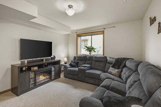 3637 Turning Leaf Drive, Madison, WI 53719
