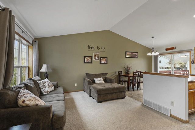 3637 Turning Leaf Drive, Madison, WI 53719