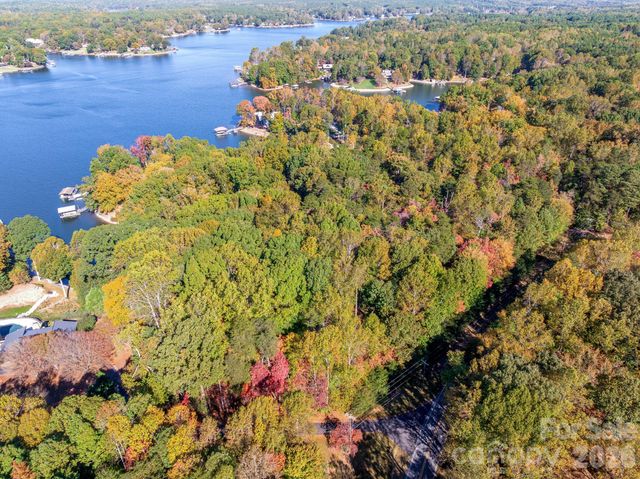 1168 Fern Hill Road, Mooresville, NC 28117