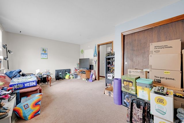 746-748 Alden St, Springfield, MA 01109
