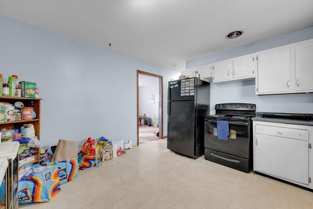 746-748 Alden St, Springfield, MA 01109