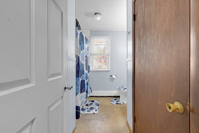 746-748 Alden St, Springfield, MA 01109