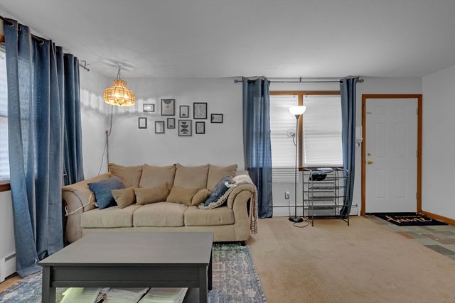 746-748 Alden St, Springfield, MA 01109