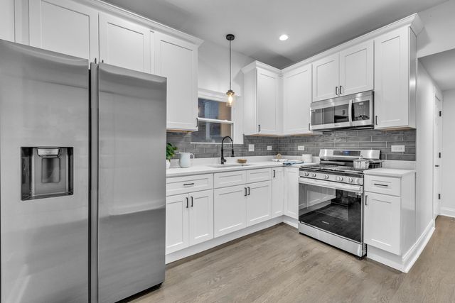 4844 W 23rd Street, Cicero, IL 60804