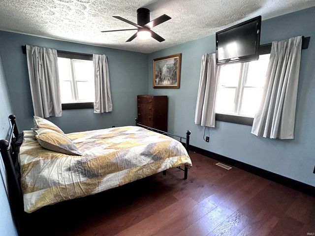 3080 E Linn Avenue, Terre Haute, IN 47805