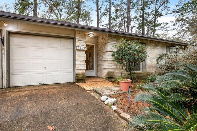 3106 Village Woods Drive, Houston, TX 77339