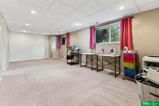 5705 Ogden Street, Omaha, NE 68104