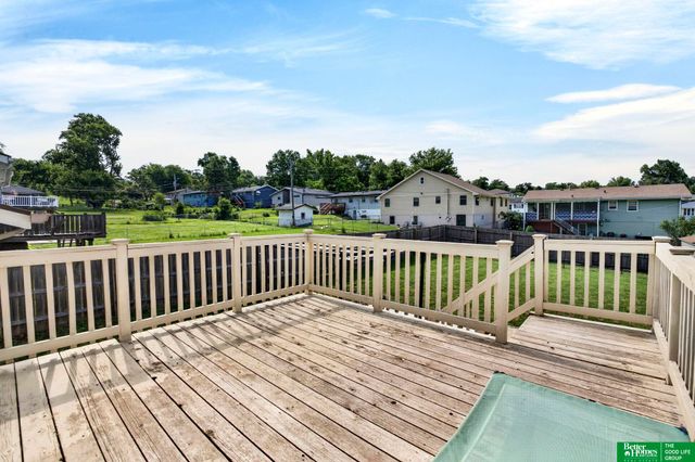 5705 Ogden Street, Omaha, NE 68104