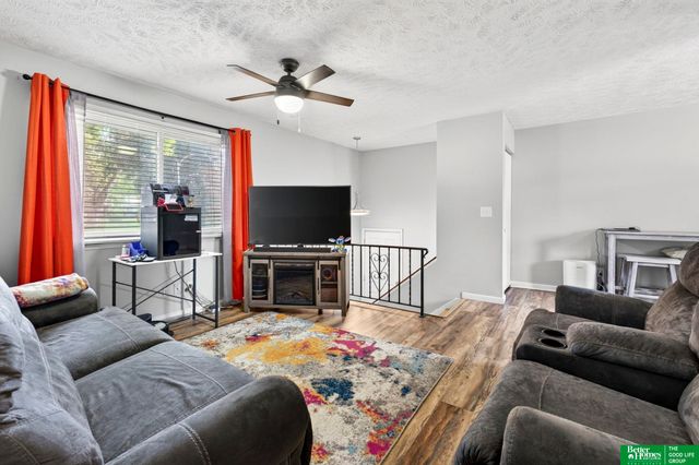 5705 Ogden Street, Omaha, NE 68104