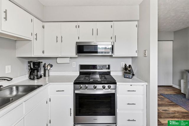 5705 Ogden Street, Omaha, NE 68104