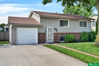 5705 Ogden Street, Omaha, NE 68104
