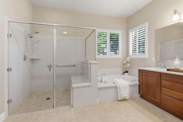 2499 Appleleaf Ln, Manteca, CA 95336