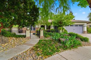 2499 Appleleaf Ln, Manteca, CA 95336