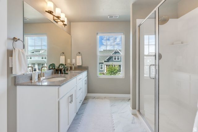 6778 W MEADOW GRASS DR, South Jordan, UT 84009