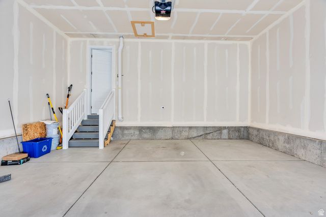6778 W MEADOW GRASS DR, South Jordan, UT 84009