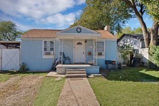 3209 Prairie Avenue, Fort Worth, TX 76106