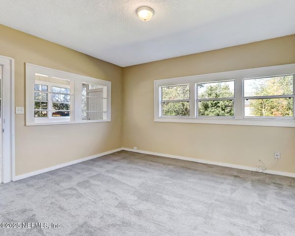 1860 W 31ST Street, Jacksonville, FL 32209