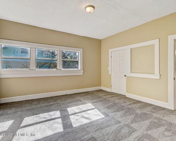 1860 W 31ST Street, Jacksonville, FL 32209