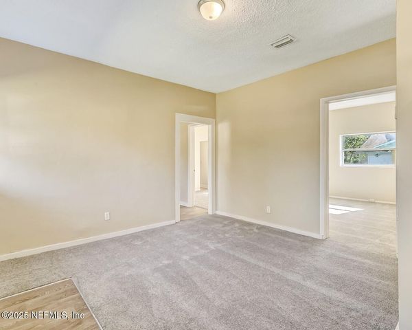 1860 W 31ST Street, Jacksonville, FL 32209