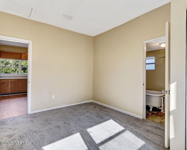 1860 W 31ST Street, Jacksonville, FL 32209