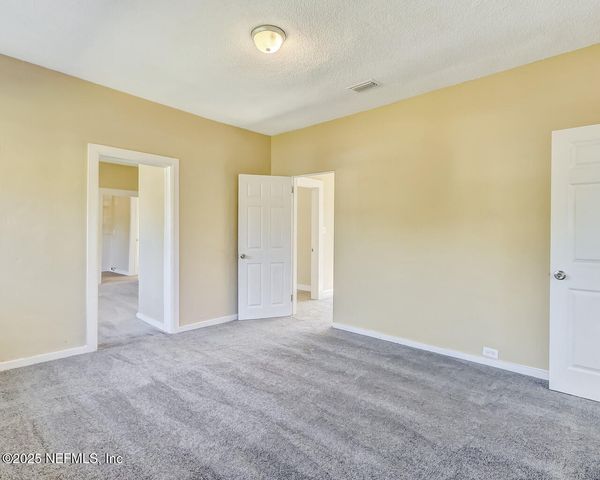 1860 W 31ST Street, Jacksonville, FL 32209